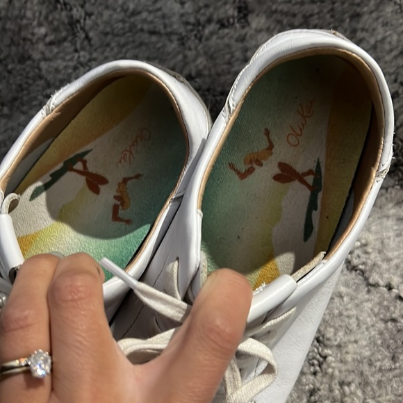 Olukai shoes - Picture 3 of 5